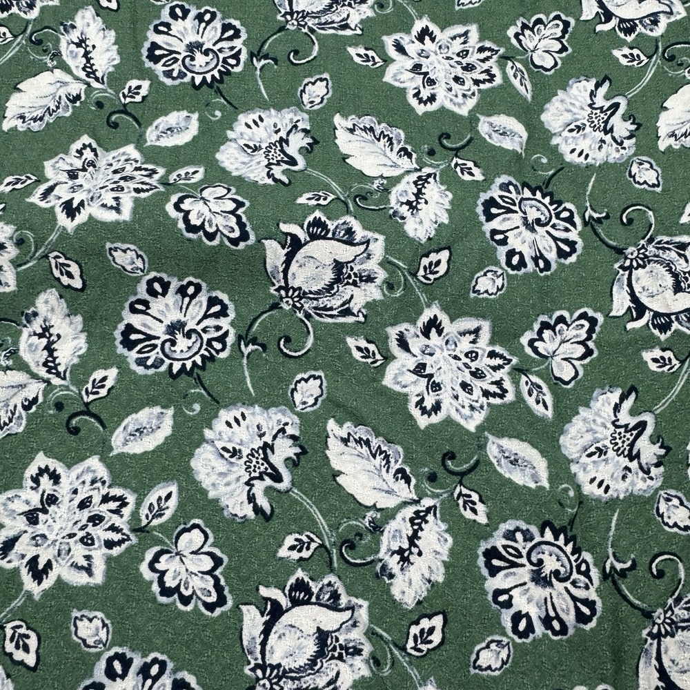 NWT ANGELS Womens Sleeveless V-Neck Tank Top Blouse Shirt Green/Blue Floral - 3X - Picture 6 of 9